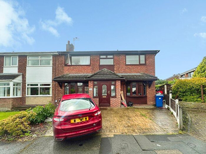 4 Bedroom Semi-Detached House For Sale In Moss Close, Radcliffe, M26