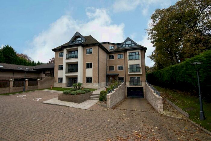 2 Bedroom Apartment To Rent In The Grange, Waterpark Road, Broughton Park, Salford, M7