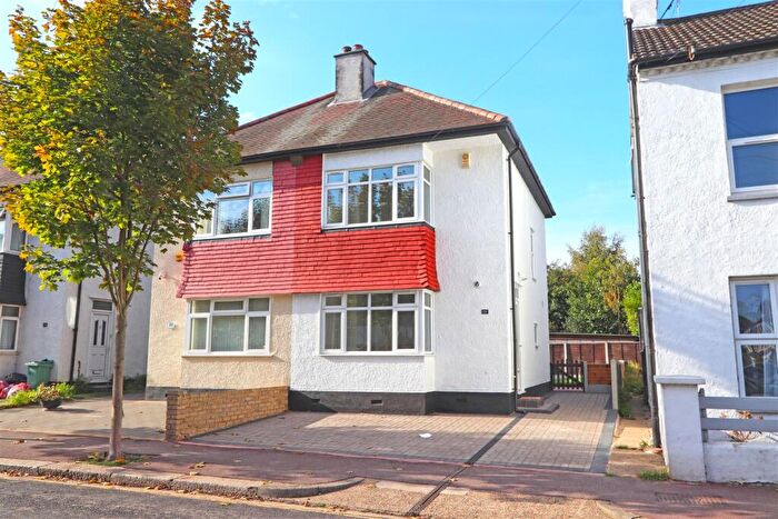 3 Bedroom Semi-Detached House To Rent In Colchester Road, Southend-On-Sea, SS2