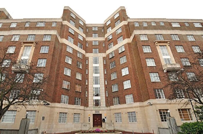 1 Bedroom Flat To Rent In Kings Court, Hammersmith, London, W6