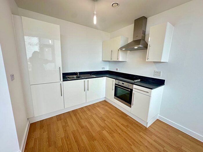 1 Bedroom Flat To Rent In Christchurch Road, Bournemouth, BH1