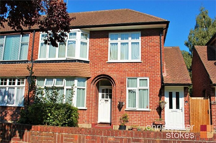 2 Bedroom Maisonette To Rent In Bicknoller Road, Enfield, Greater London, EN1