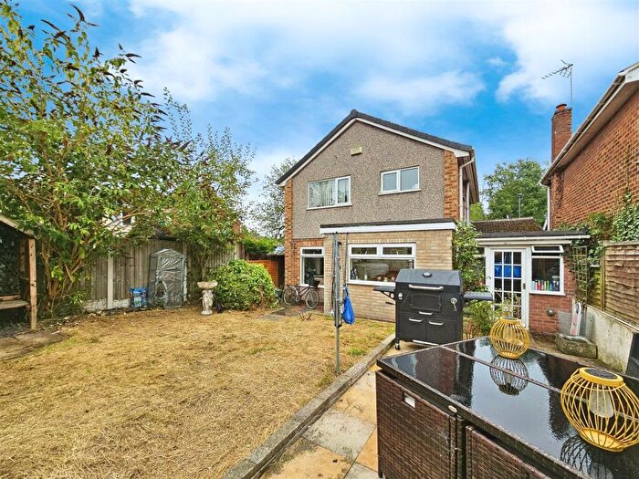 4 Bedroom Detached House For Sale In Sydney Close, Mickleover, Derby, DE3
