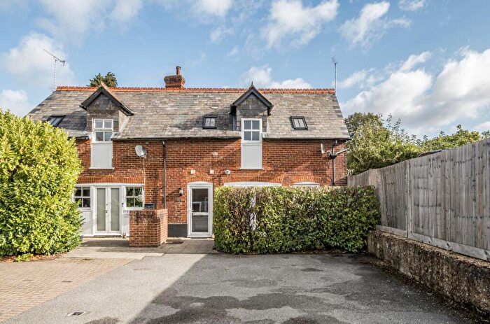 2 Bedroom Semi-Detached House For Sale In Station Road, Liss, GU33