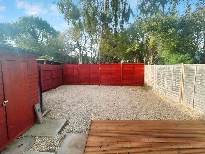 2 Bedroom House To Rent In The Causeway, Thurlby, PE10