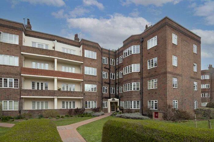 2 Bedroom Flat To Rent In Chiswick Village, London, W4