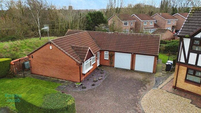 3 Bedroom Detached Bungalow For Sale In St. Annes View, Worksop, S80