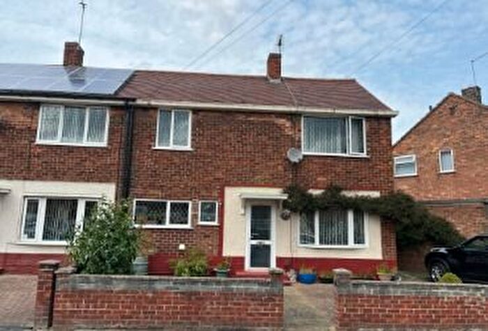 3 Bedroom Semi-Detached House To Rent In Castle Way, Hessle, HU13