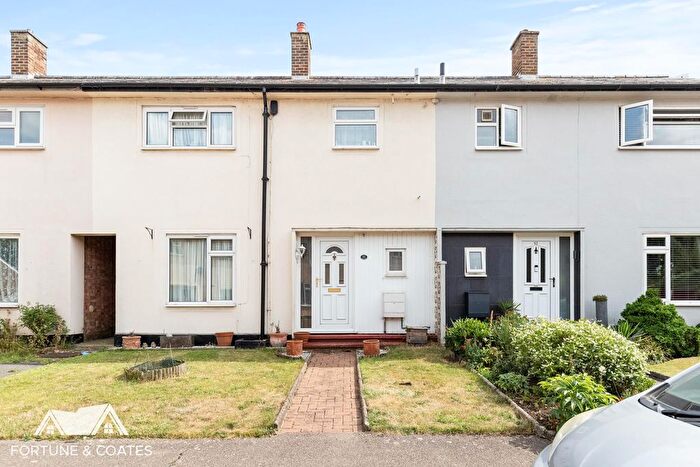 3 Bedroom Terraced House For Sale In Stackfield, Harlow, CM20