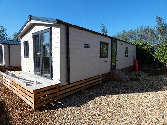 2 Bedroom Park Home For Sale In Tewkesbury Road, Twigworth, Gloucester, GL2