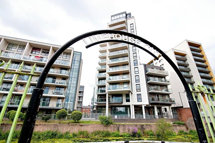 1 Bedroom Apartment To Rent In Ursula Gould Way, E14