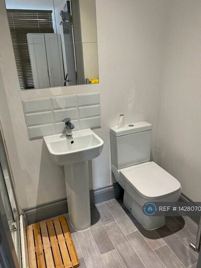 Studio To Rent In William Henry Street, Liverpool, L3