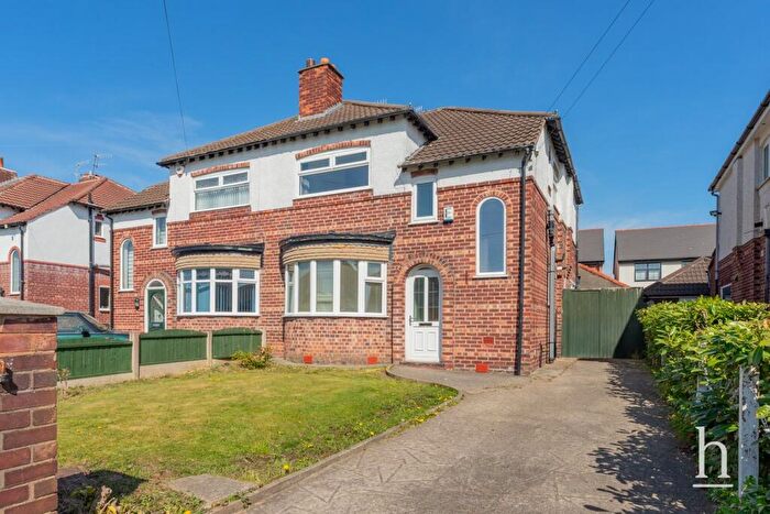 3 Bedroom Semi-Detached House To Rent In Glenavon Road, Prenton, CH43