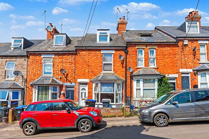 3 Bedroom Terraced House For Sale In Castle Road, Woodford Halse, NN11