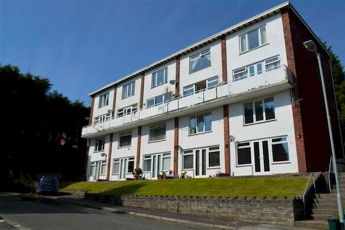 2 Bedroom Maisonette To Rent In Glan Yr Afon Court, Sketty, Swansea, SA2