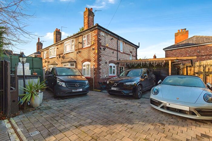3 Bedroom Semi Detached House For Sale In Kingsway, Burnage, Manchester, Greater Manchester, M19