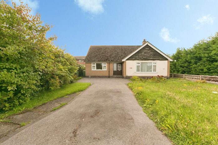 4 Bedroom Detached Bungalow For Sale In Station Road, Winsford, CW7