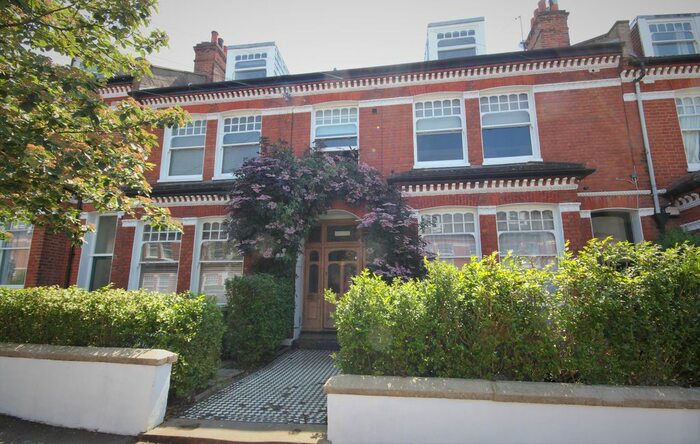 1 Bedroom Flat To Rent In Terrapin Road, London, SW17