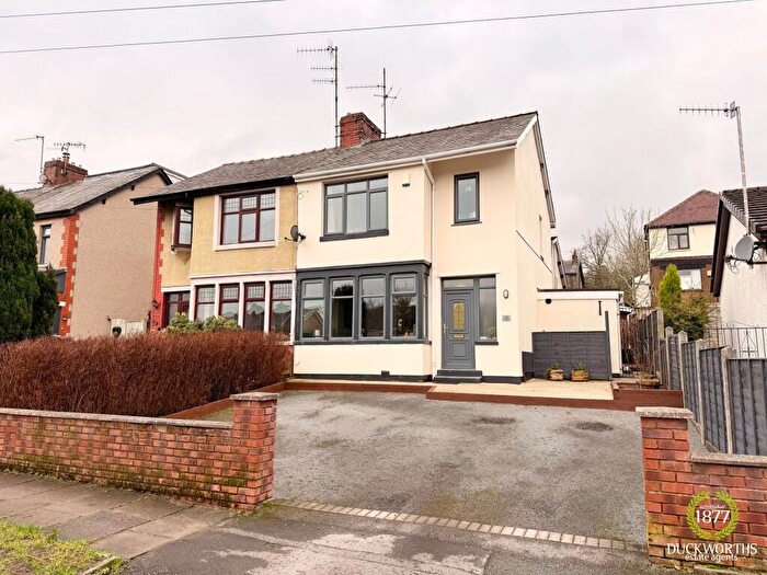 3 Bedroom Semi Detached House For Sale In Oakwood Road, Accrington, BB5
