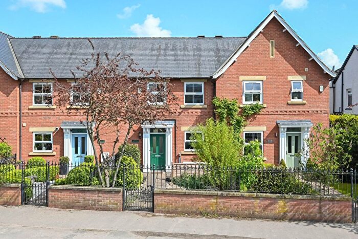 2 Bedroom Terraced House To Rent In Strensall Road, Earswick, York, YO32