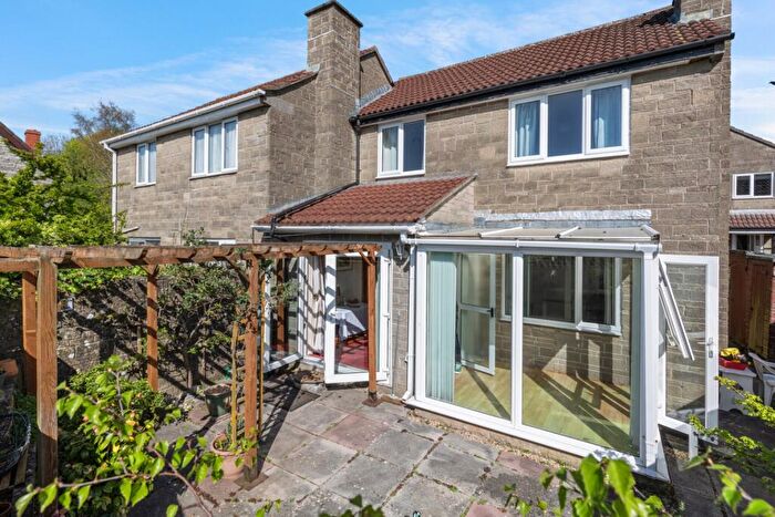3 Bedroom Semi-Detached House For Sale In Whitstone Hill, Pilton, BA4
