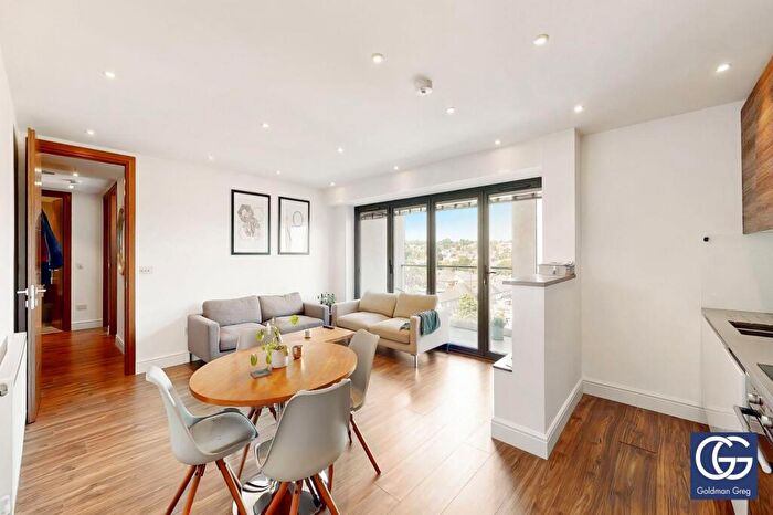 2 Bedroom Apartment To Rent In Charlotte Court, East Barnet Road, London, EN4