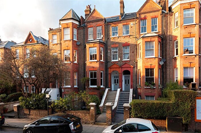2 Bedroom Flat For Sale In Goldhurst Terrace, South Hampstead, London, NW6