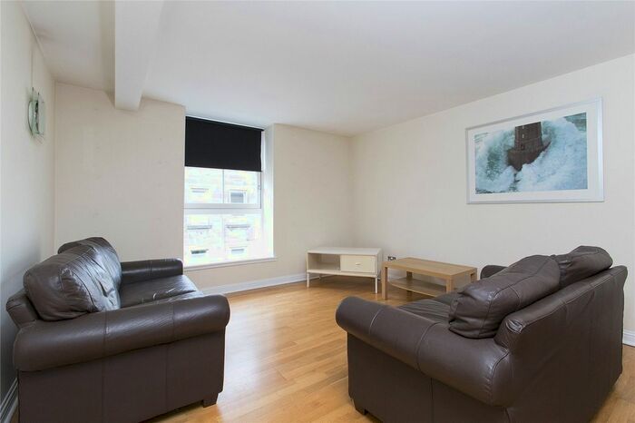 2 Bedroom Flat To Rent In Hermand Crescent, Slateford, Edinburgh, EH11