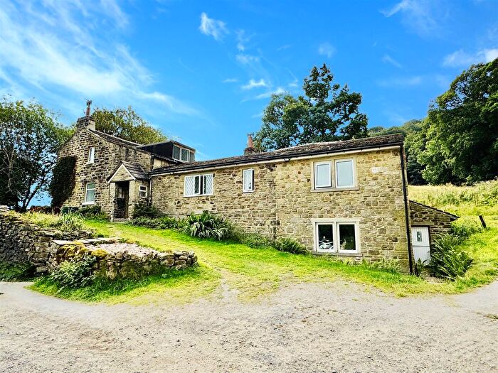 6 Bedroom Detached House For Sale In Marley, Bingley, BD16