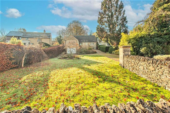 2 Bedroom Detached Bungalow For Sale In Ashley, Box, Corsham, SN13