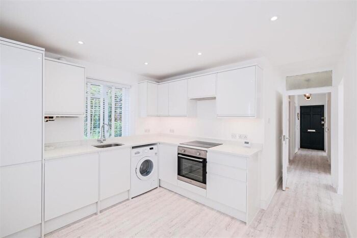 3 Bedroom Apartment To Rent In The Roses, High Road, Woodford Green, IG8