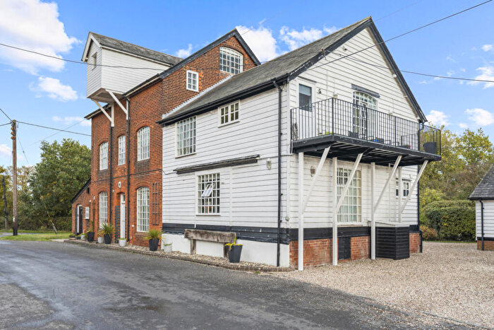 2 Bedroom Apartment For Sale In Cock Green, Felsted, Dunmow, Essex, CM6