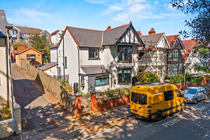4 Bedroom End Of Terrace House For Sale In Glanbrydan Avenue, Uplands, Swansea, SA2