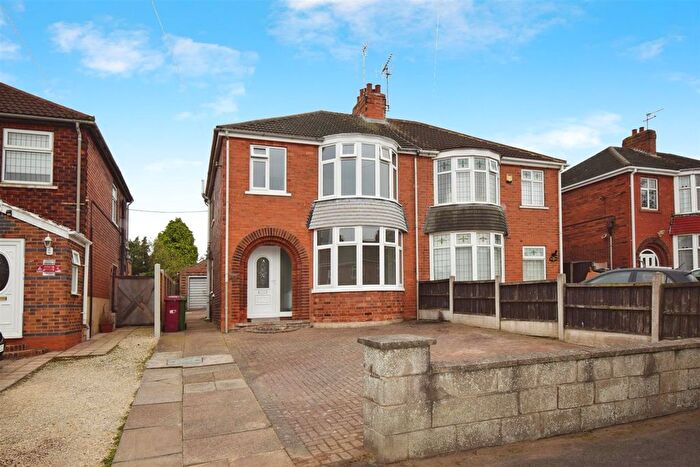 3 Bedroom Property To Rent In Highfield Avenue, Scunthorpe, DN15