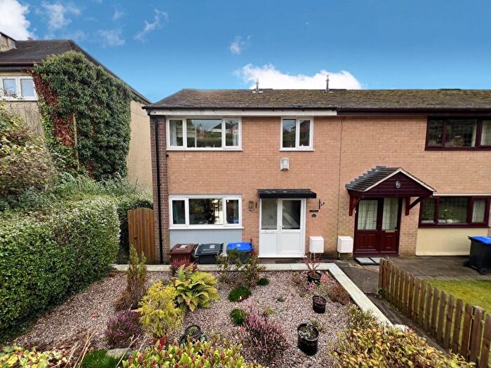 3 Bedroom Terraced House For Sale In Park Road, Leek, Jt., ST13