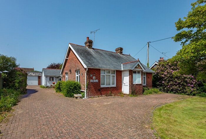 3 Bedroom Bungalow For Sale In Canterbury Road, Brabourne Lees, TN25