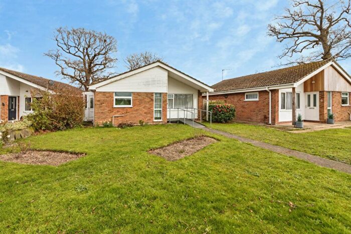 2 Bedroom Detached Bungalow For Sale In Rubens Walk, Lowestoft, NR32