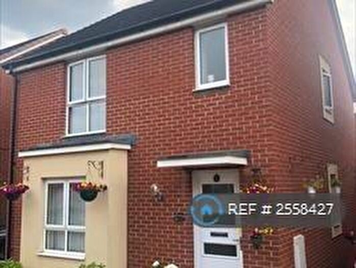 3 Bedroom Detached House To Rent In Eighteen Acre Drive, Patchway, Bristol, BS34