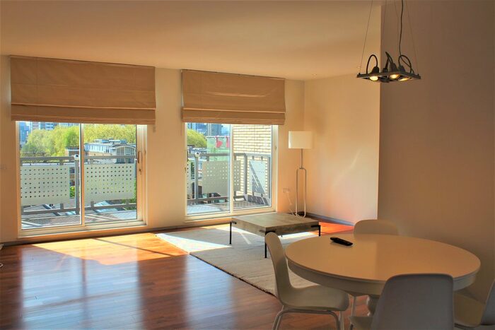 2 Bedroom Flat To Rent In City Reach, Dingley Road, Clerkenwell, London, EC1V