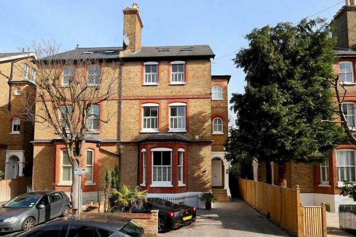 7 Bedroom Town House To Rent In Homefield Road, London, SW19