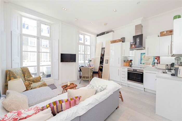 2 Bedroom Flat To Rent In Cambridge Street, Pimlico, SW1V