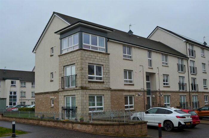2 Bedroom Flat To Rent In Castlegate Avenue, Dumbarton, Wdc, G82