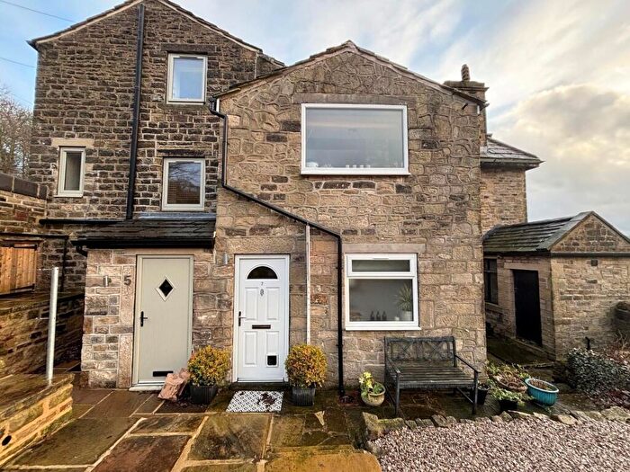 1 Bedroom Terraced House To Rent In Peasacre, Bingley, West Yorkshire, BD16