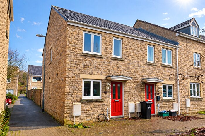 2 Bedroom House For Sale In Marleys Way, Frome, Somerset, BA11