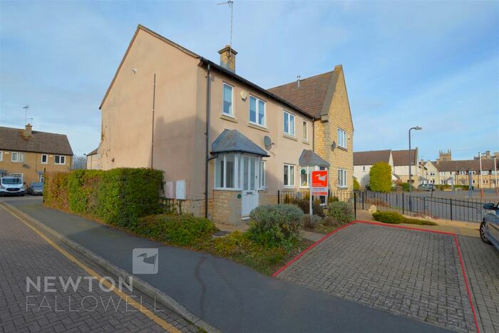 2 Bedroom End Of Terrace House To Rent In Mallard Court, Stamford, PE9