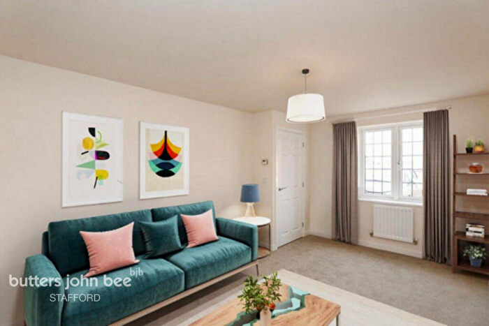 3 Bedroom Semi-Detached House For Sale In Loxley Road, Uttoxeter, ST14