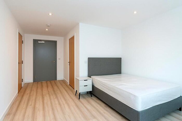 Apartment To Rent In The Rock, Bury Bury, BL9