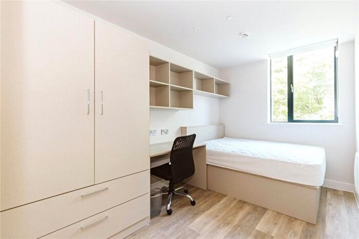 2 Bedroom Apartment To Rent In Grove Road, Weston-super-Mare, North Somerset, BS23