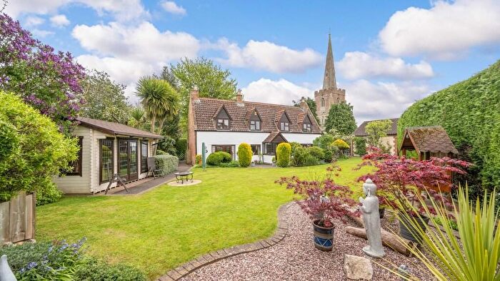 3 Bedroom Detached House For Sale In Church Lane, Tydd St Mary, Wisbech, Lincolnshire, PE13