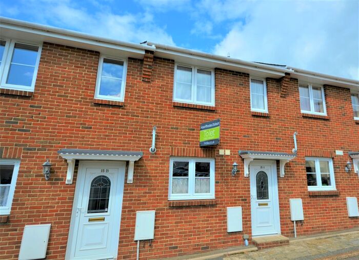 2 Bedroom Terraced House To Rent In Orchardleigh Road, Shanklin, PO37